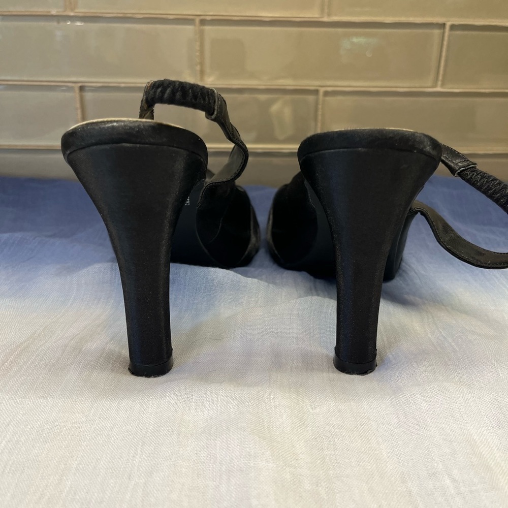 Satin Sling-backs - EUC - Size 7.5 - Picture 7 of 9